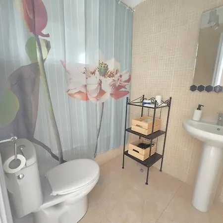 Apartment Centrico En Con Piscina Ii