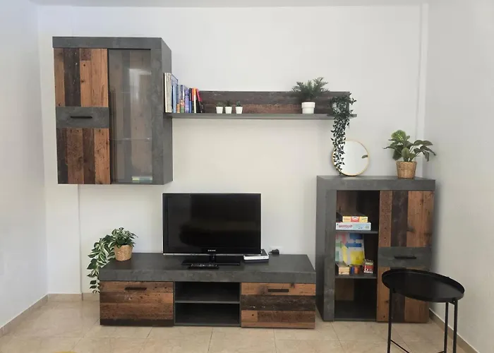 Centrico En Con Piscina Ii カンデラリア