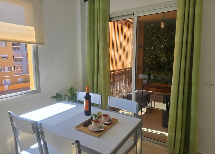 Apartamento Centrico En Con Piscina Ii *